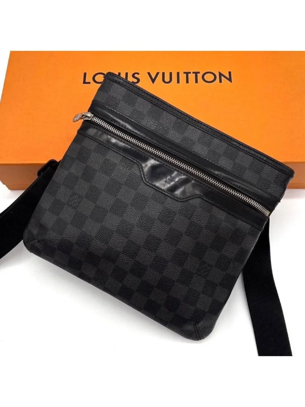 Louis Vuitton Damier Graphite Thomas Shoulder Bag Gray